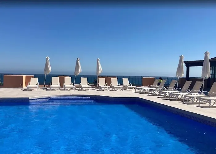 Seafront Paradise In El Paraiso * エステポナ