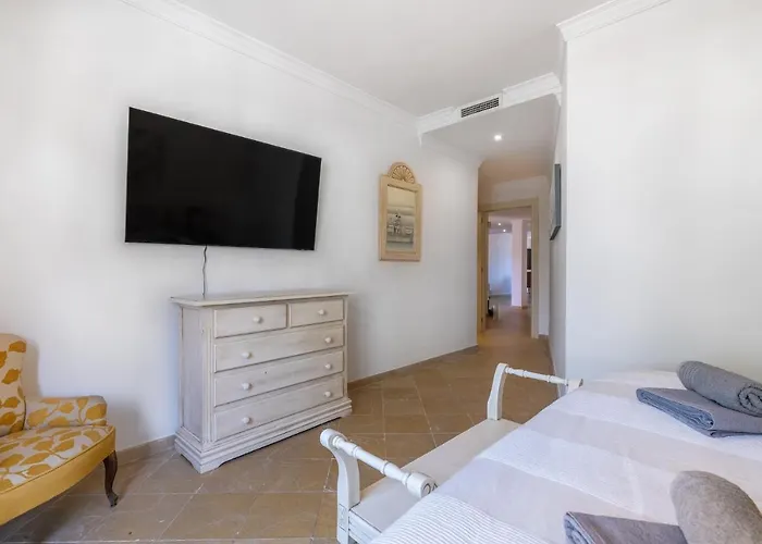 Seafront Paradise In El Paraiso * エステポナ