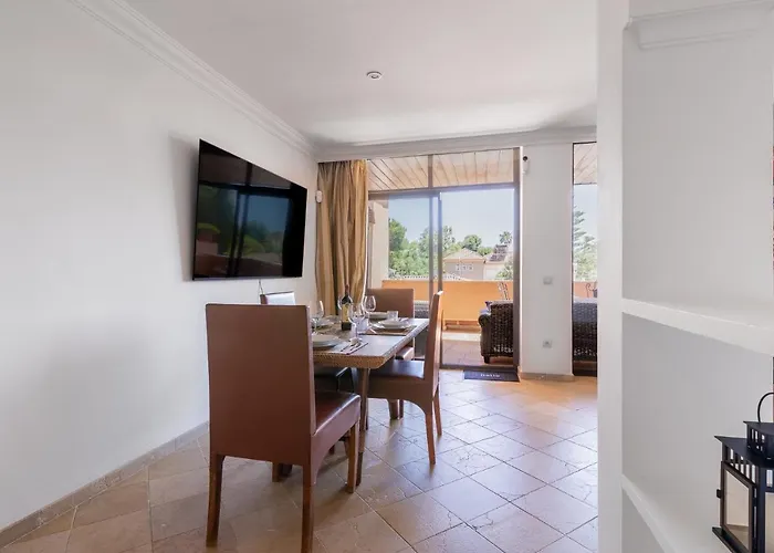 Seafront Paradise In El Paraiso アパート *