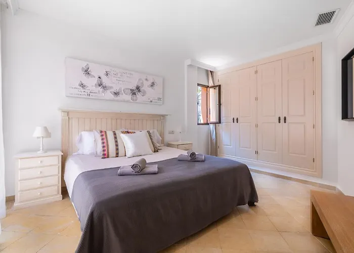 Seafront Paradise In El Paraiso